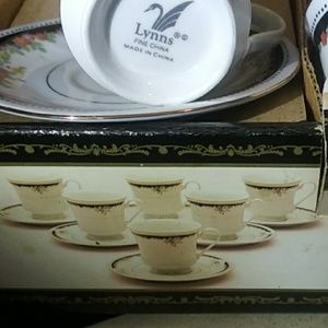 Lynns Fine Floral Demitasse Oven Proof NWT
